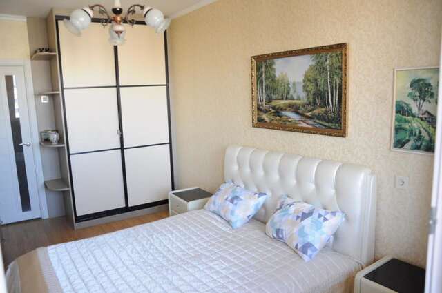Апартаменты Zaclavskaya Central, 2 rooms apartment in centre near metro Минск-13