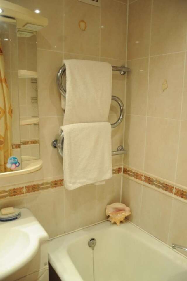 Апартаменты Zaclavskaya Central, 2 rooms apartment in centre near metro Минск-17